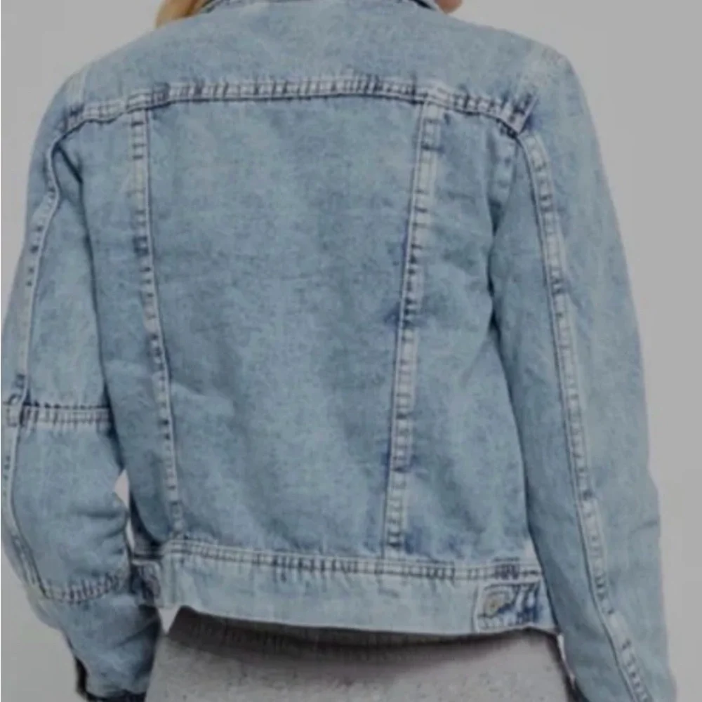 Free People Rumors Denim Light Wash Jacket Size Small - Picture 2 of 8